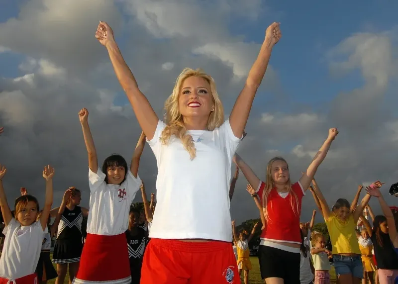 children cheering